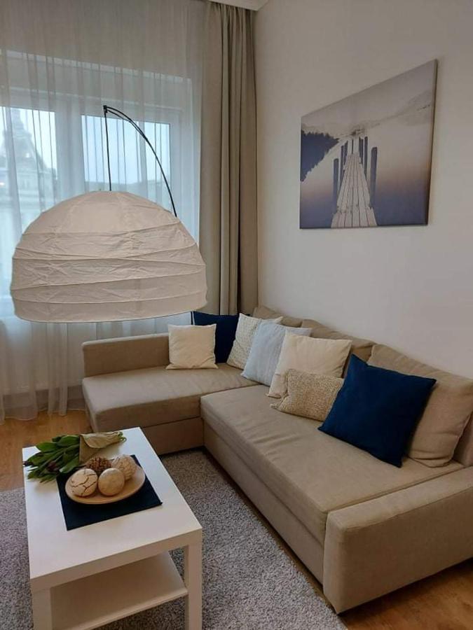 דברצן Alfoeldi Palace Apartman מראה חיצוני תמונה