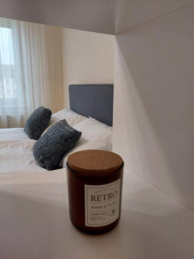 דברצן Alfoeldi Palace Apartman מראה חיצוני תמונה