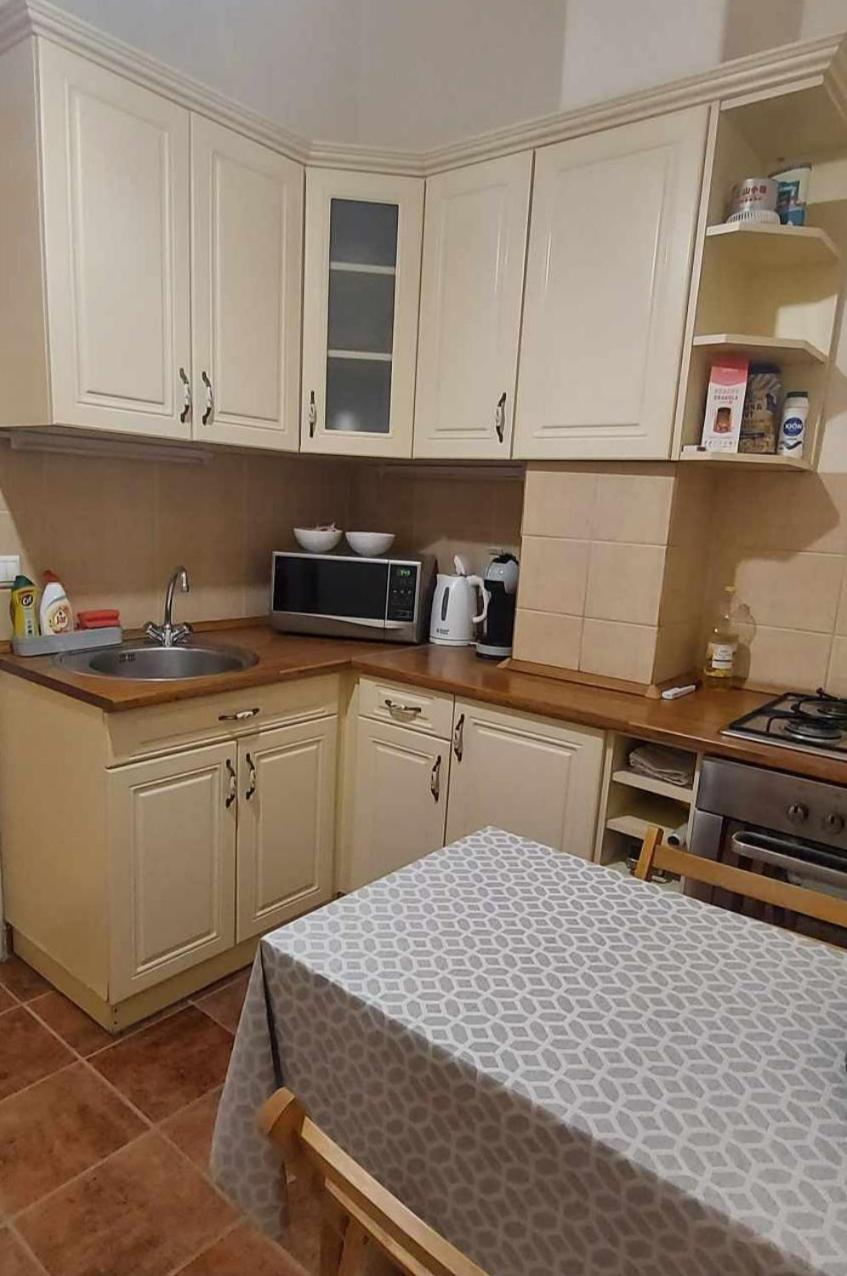 דברצן Alfoeldi Palace Apartman מראה חיצוני תמונה